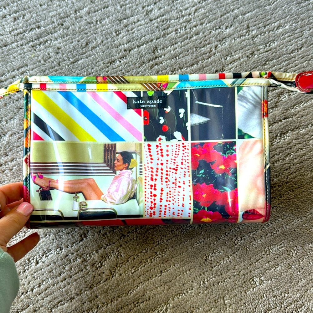 Kate Spade Y2K Rare Collage Cosmetic Pouch - Picture 1 of 14